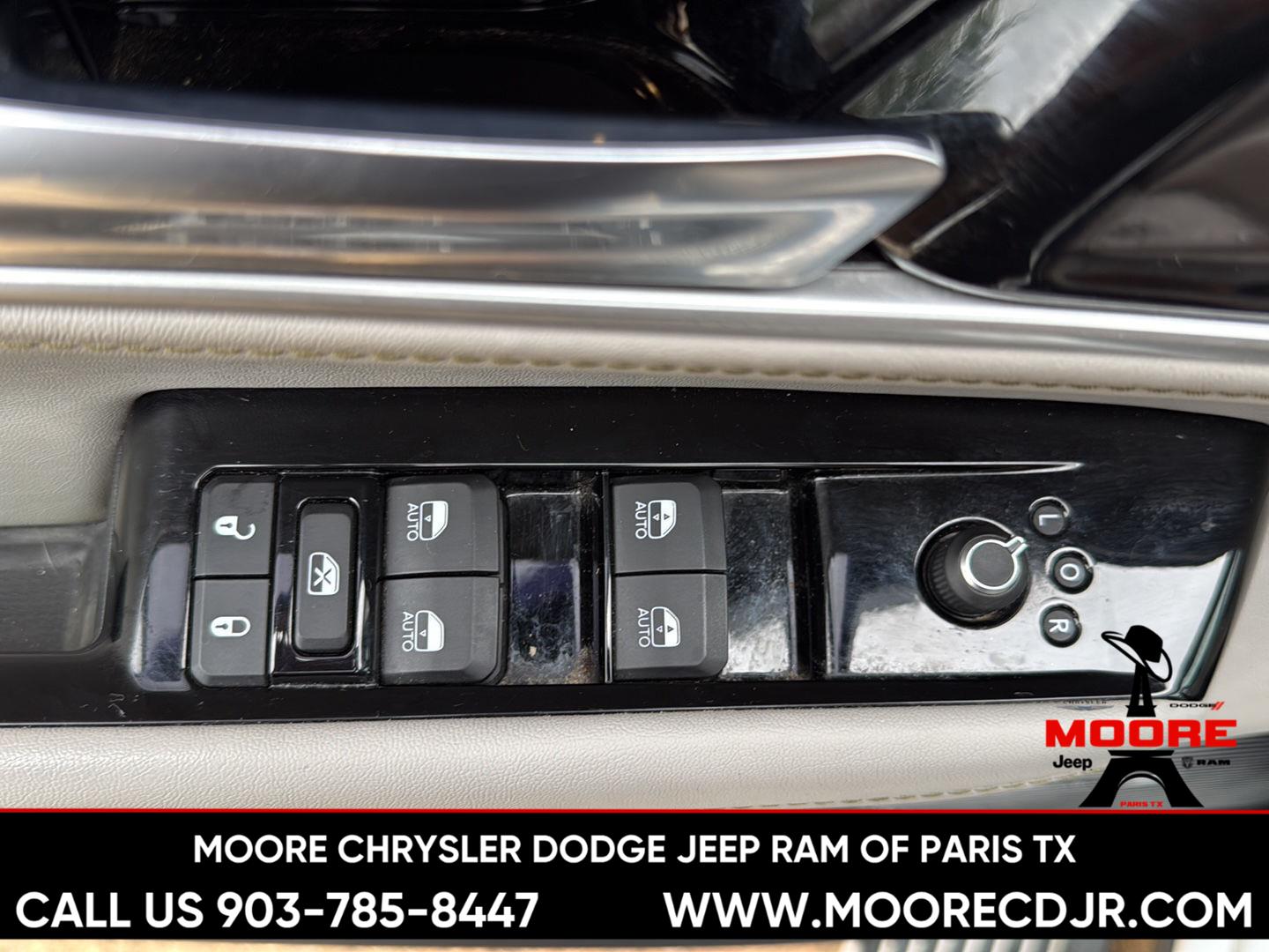 Used 2022 Bright White Clearcoat Jeep Series III image 10