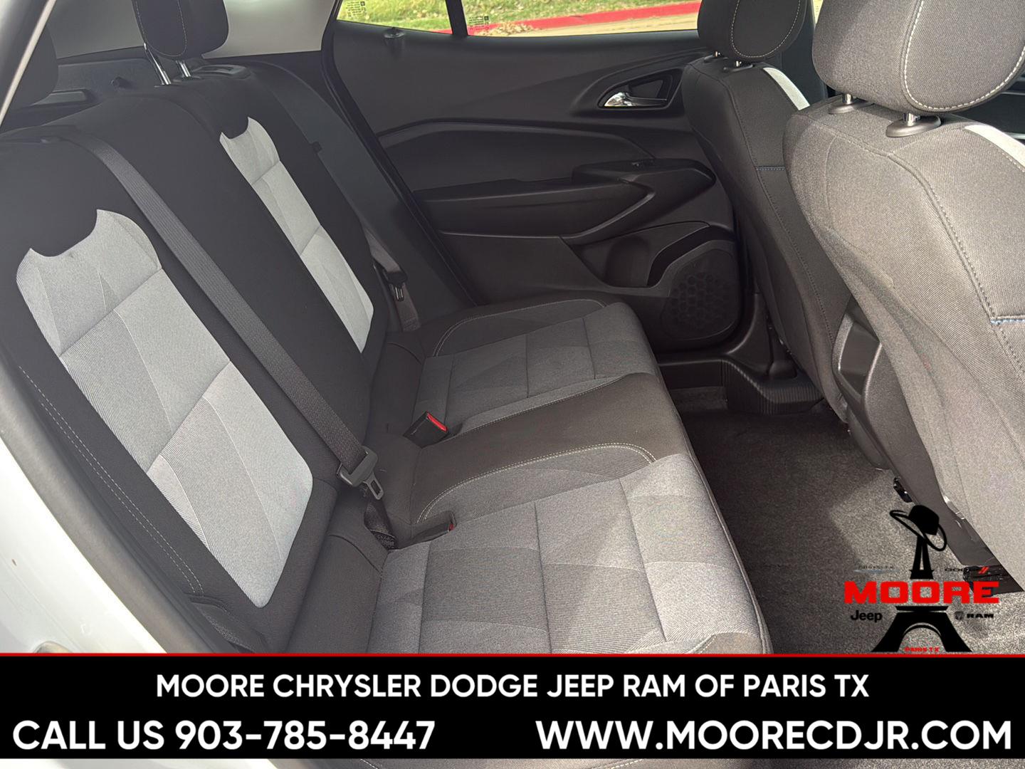 Used 2026 Summit White Chevrolet LS image 28