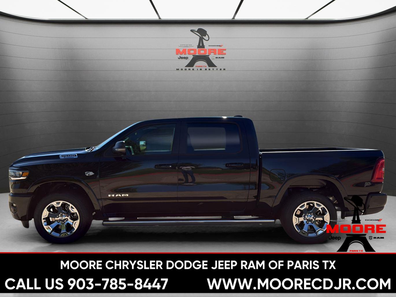 New 2026 Diamond Black Crystal Pearl-Coat Exterior Paint RAM Lone Star image 5