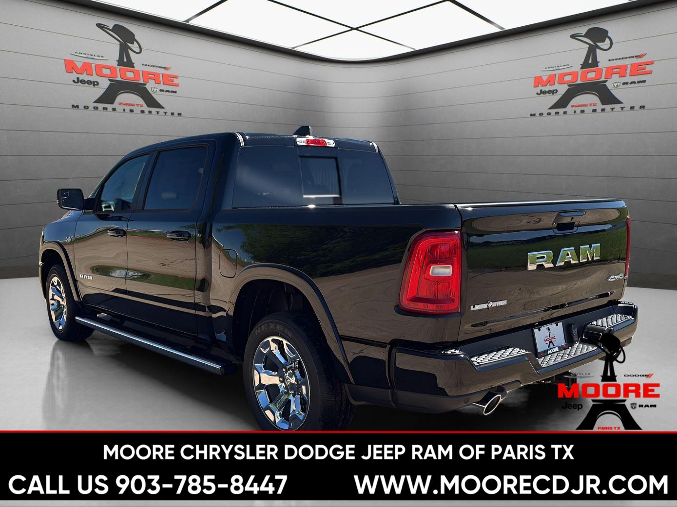 New 2026 Diamond Black Crystal Pearl-Coat Exterior Paint RAM Lone Star image 6