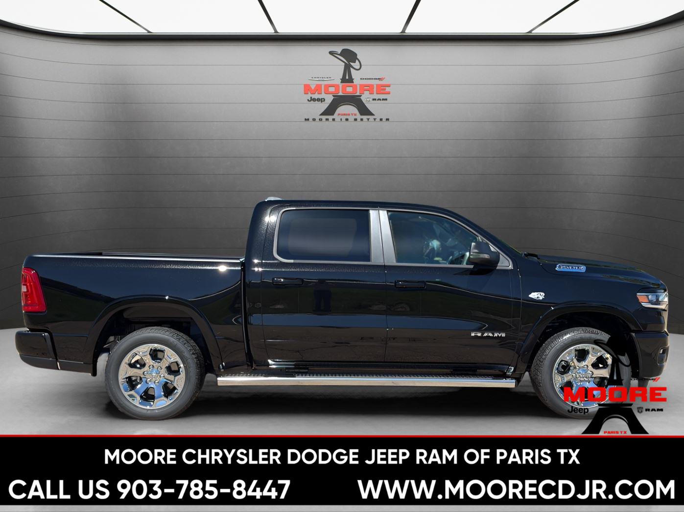 New 2026 Diamond Black Crystal Pearl-Coat Exterior Paint RAM Lone Star image 10