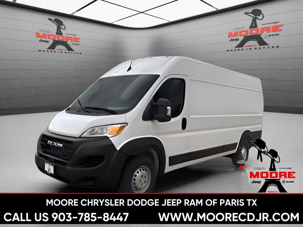New 2026 Bright White Clear-Coat Exterior Paint RAM Tradesman image 2