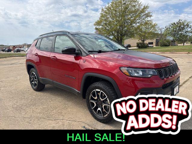 Red Hot Pearlcoat 2025 Jeep Compass Trailhawk 4WD SUV / Crossover Four-Wheel Drive 8-Speed Automatic