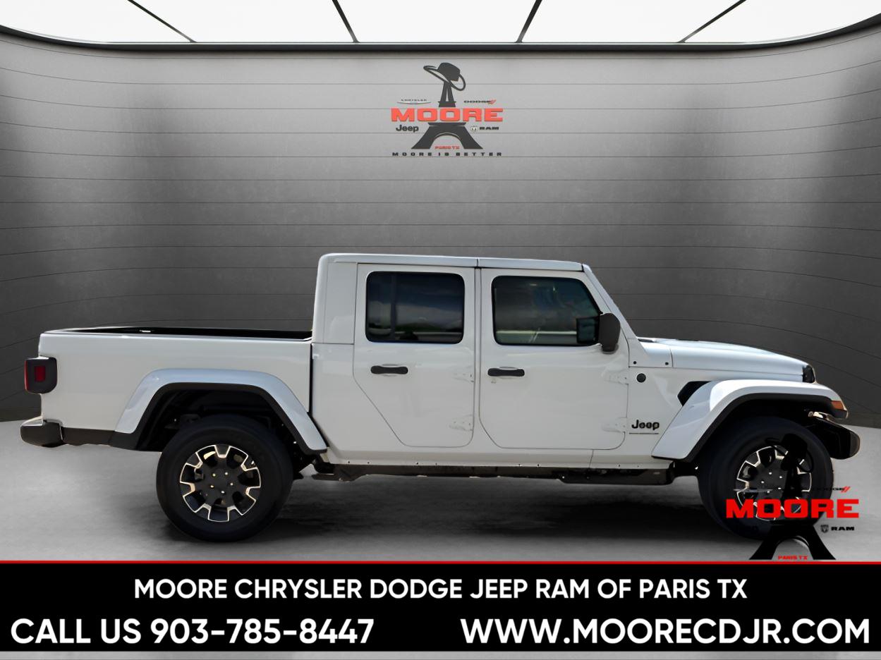New 2026 Bright White Clear-Coat Exterior Paint Jeep Sahara image 9