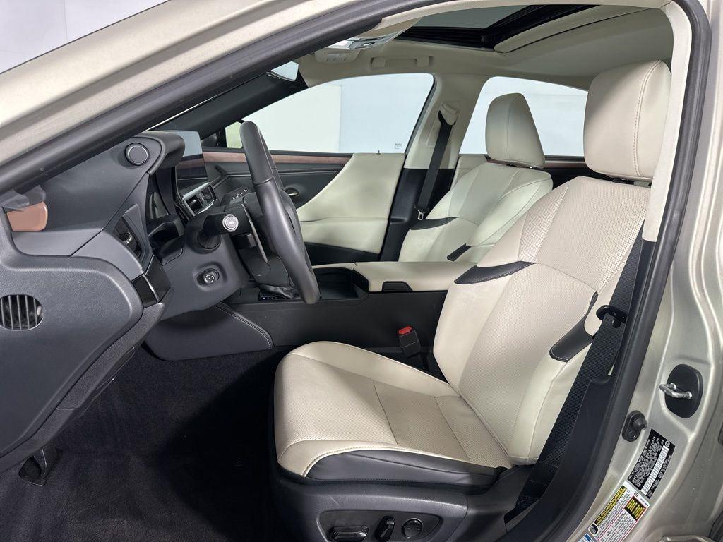 Used 2023 Moonbeam Beige Metallic Lexus Base image 11