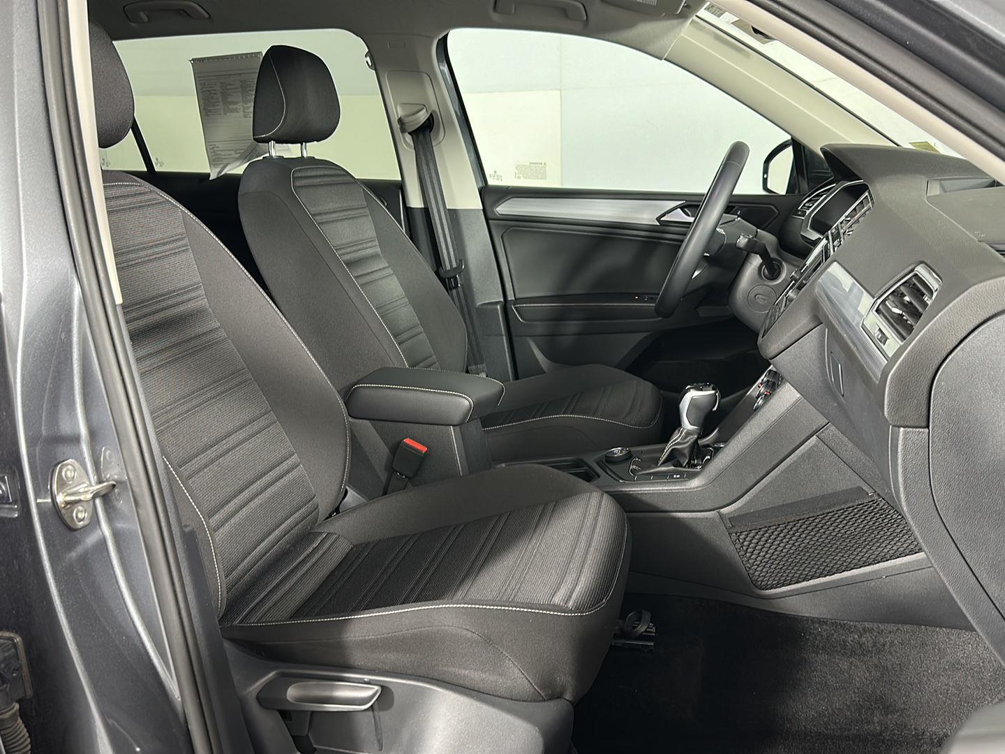 Used 2024 Platinum Gray Metallic Volkswagen S image 19