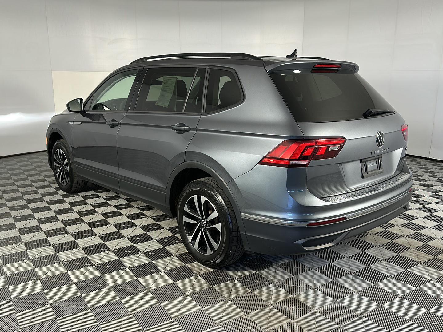 Used 2024 Platinum Gray Metallic Volkswagen S image 8