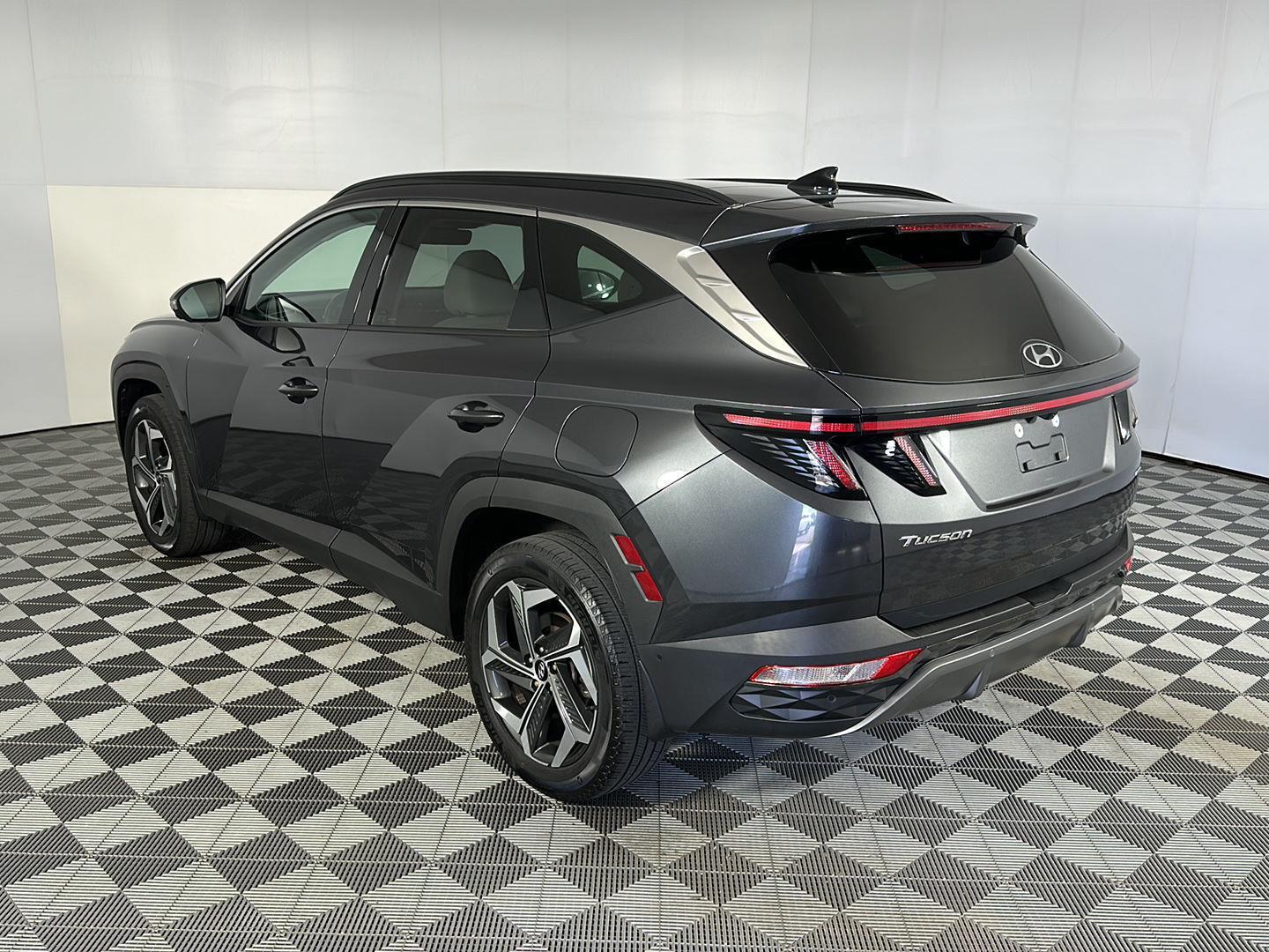 Used 2023 Portofino Gray Hyundai Limited image 10