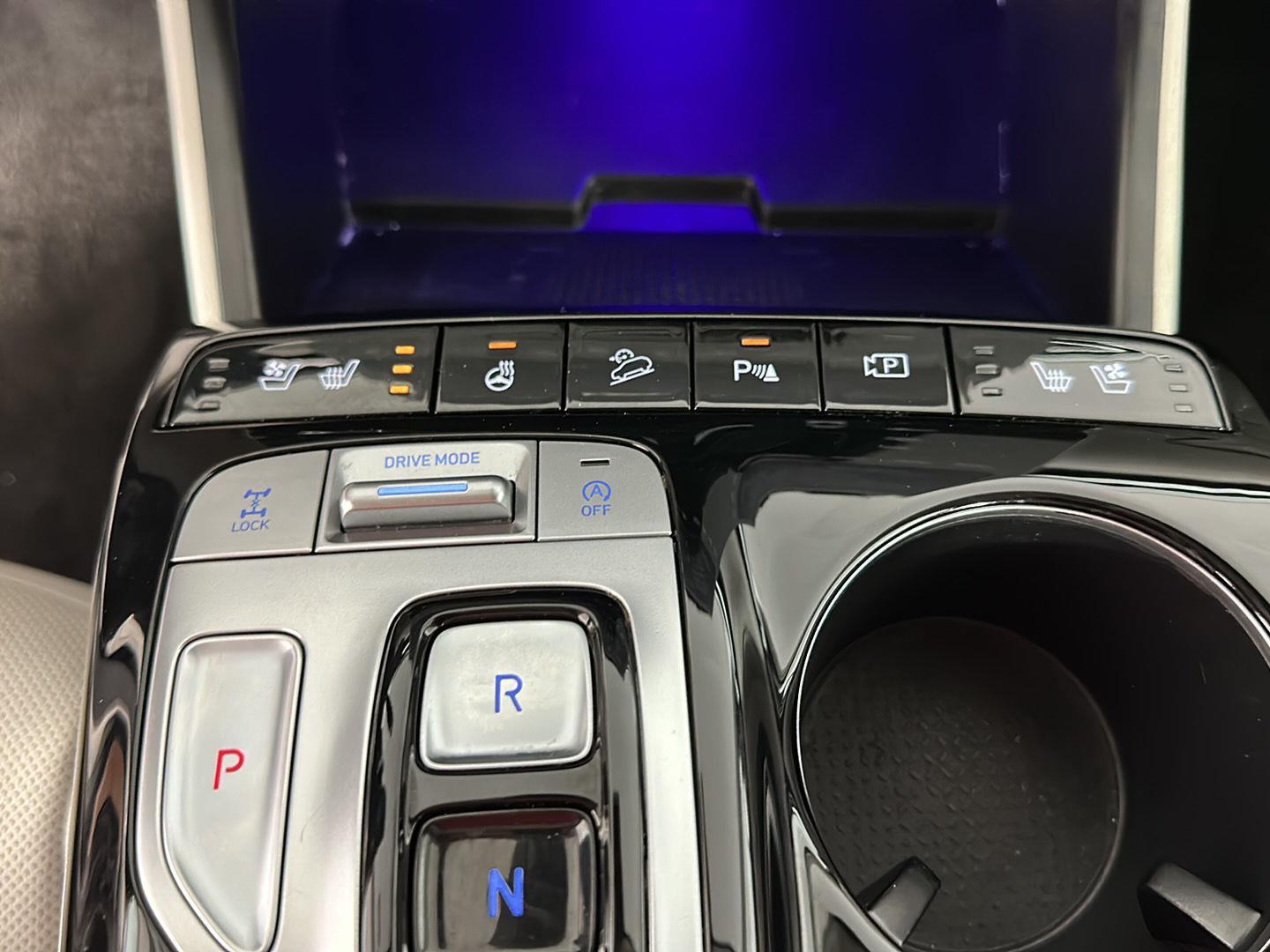 Used 2023 Portofino Gray Hyundai Limited image 11