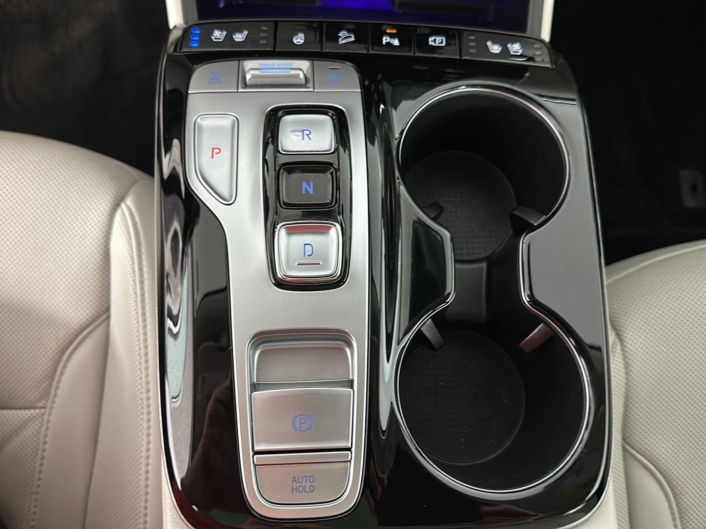 Used 2023 Portofino Gray Hyundai Limited image 13