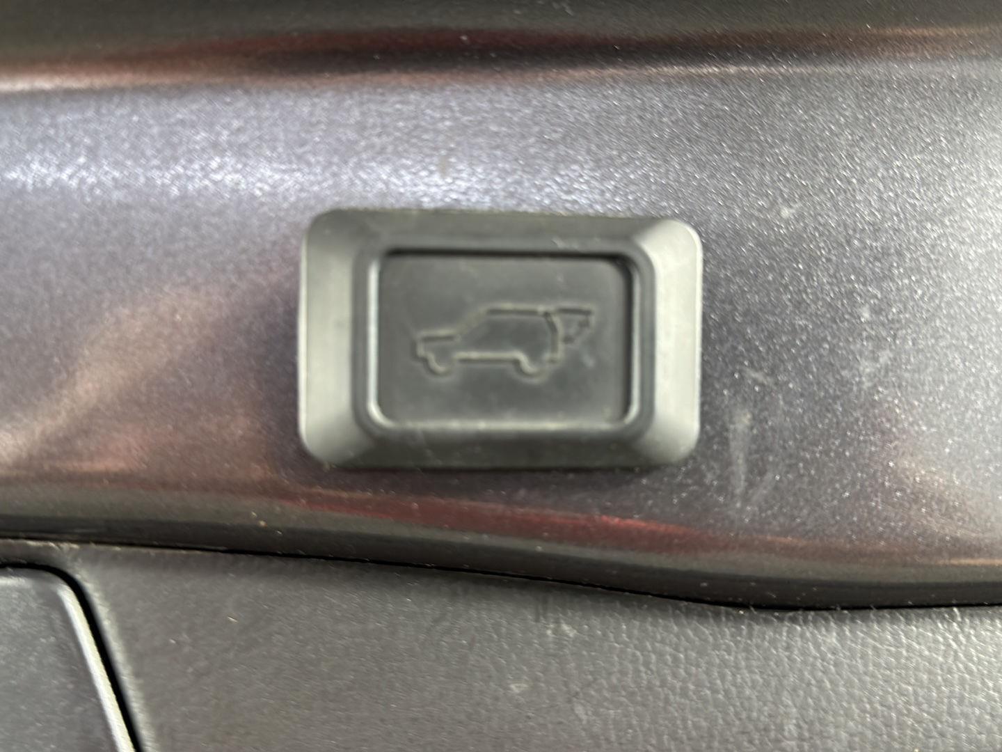 Used 2024 Magnetic Gray Metallic Toyota XLE image 22
