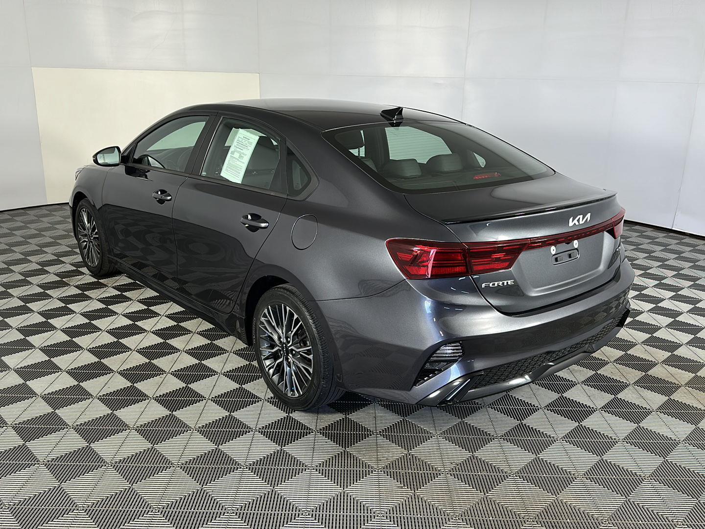 Used 2023 Gravity Gray Kia GT-Line image 10