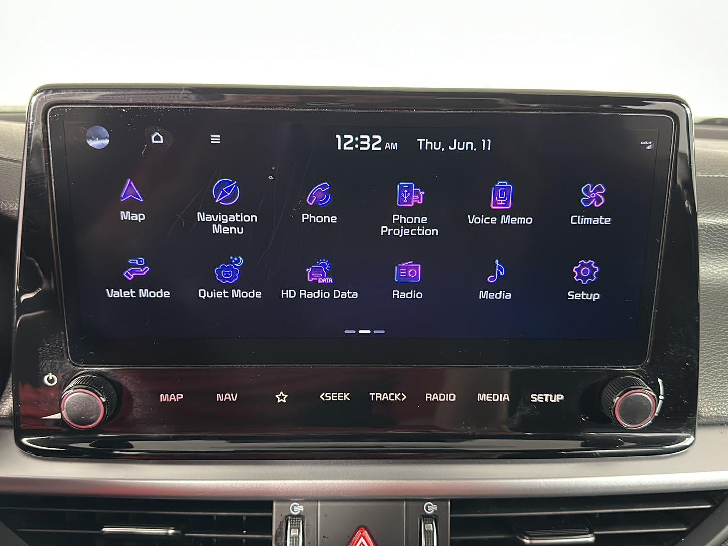 Used 2023 Gravity Gray Kia GT-Line image 32