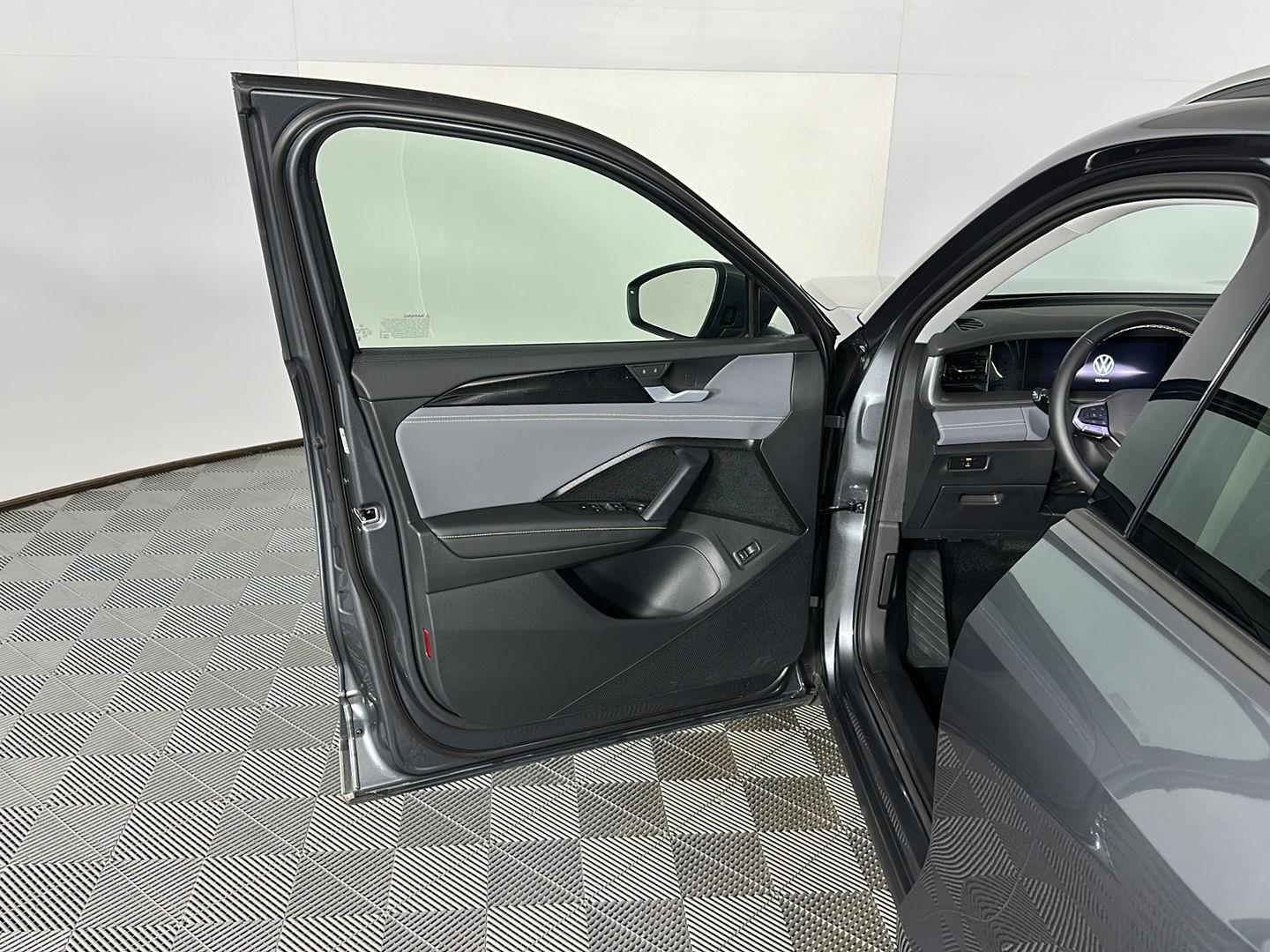 Certified Used 2026 platinum gray metallic Volkswagen SE image 18