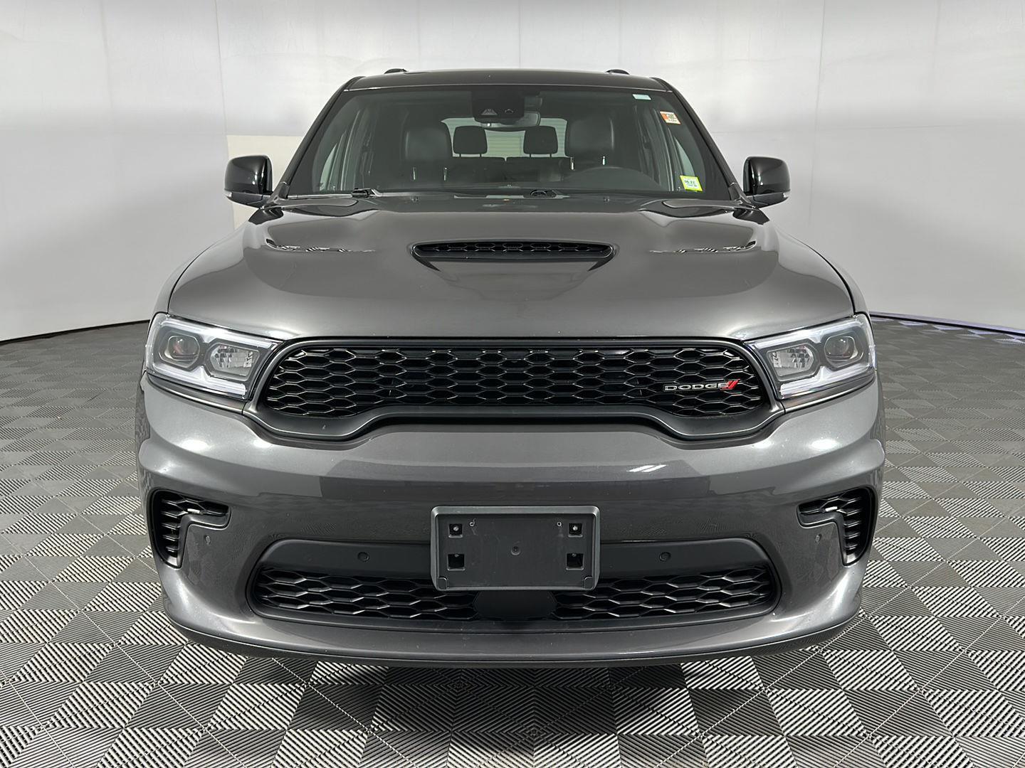 Used 2025 Vapour Grey Dodge R/T image 2