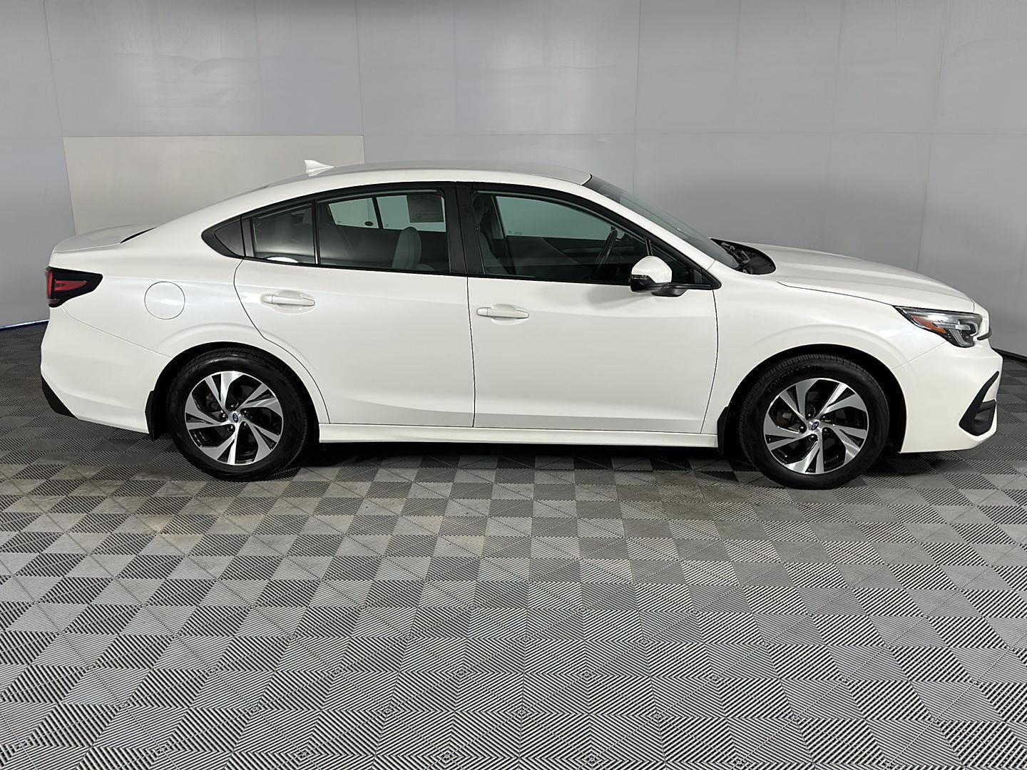 Used 2024 Crystal White Pearl Subaru Premium image 4