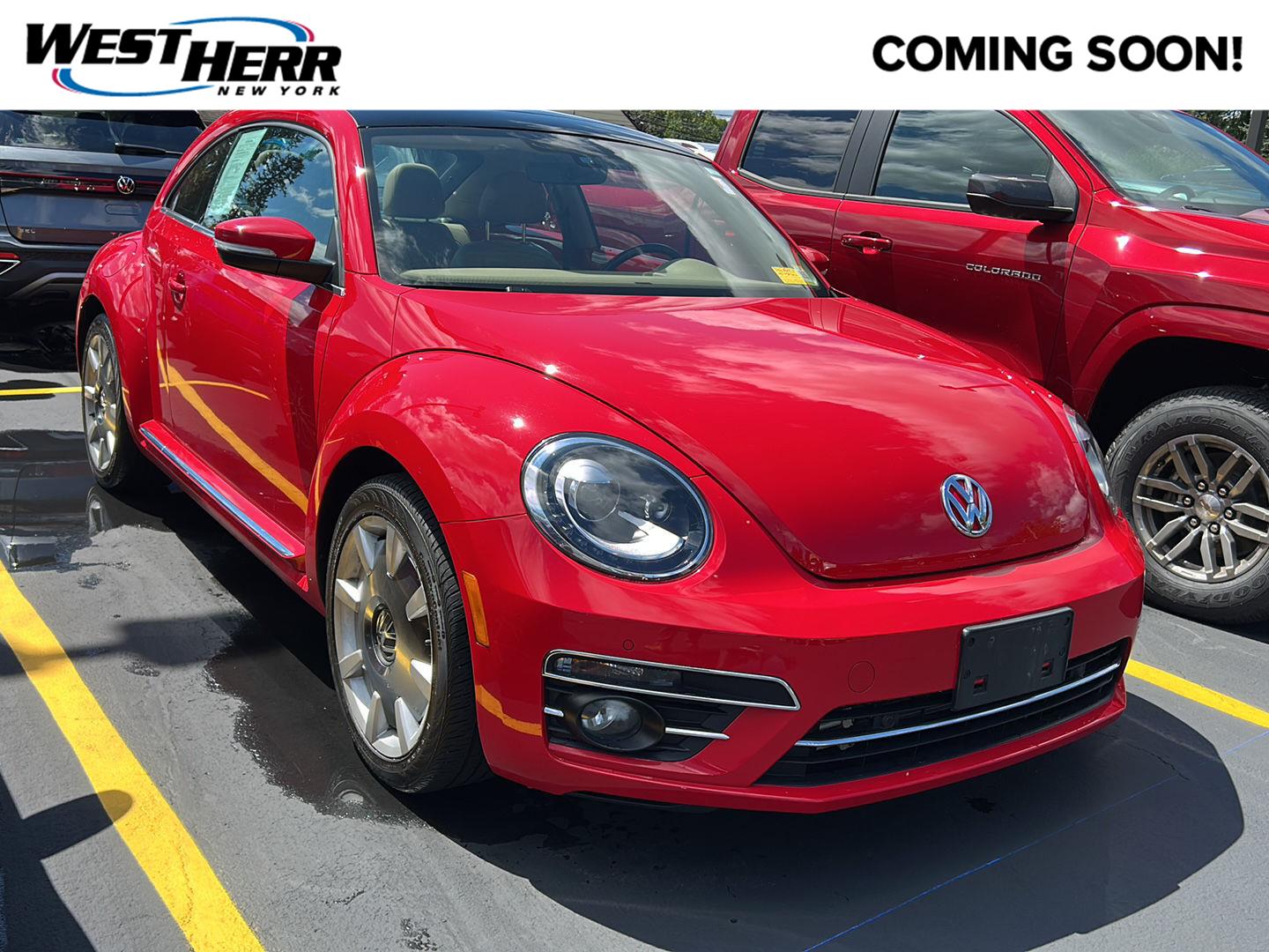 2019 Volkswagen Beetle 2.0T SE Hatchback FWD