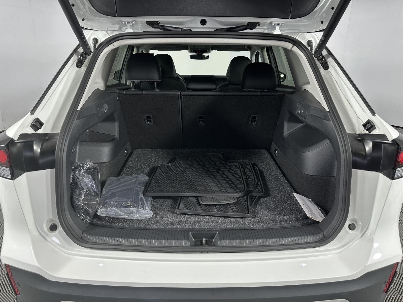 Certified Used 2026 Pure White Volkswagen SE image 26