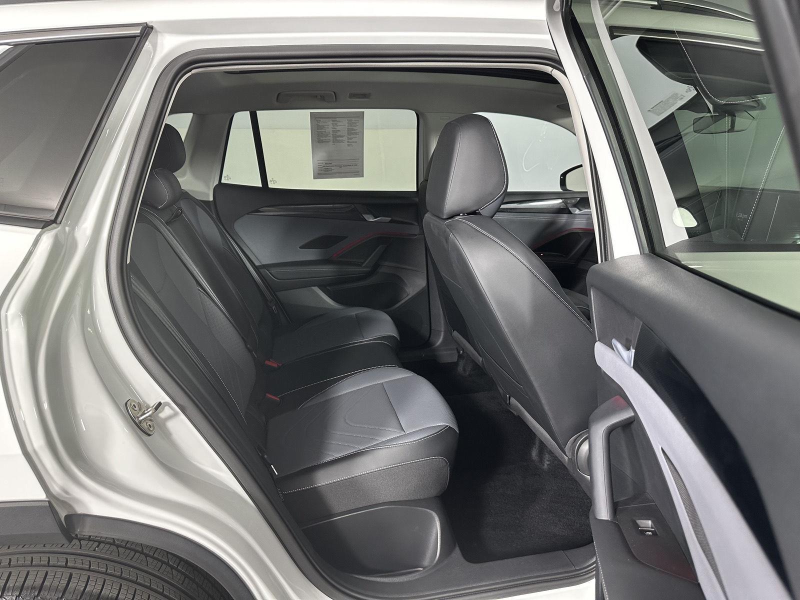 Certified Used 2026 Pure White Volkswagen SE image 31