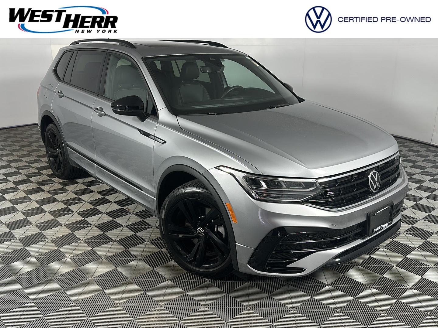 2023 Volkswagen Tiguan SE R-Line Black