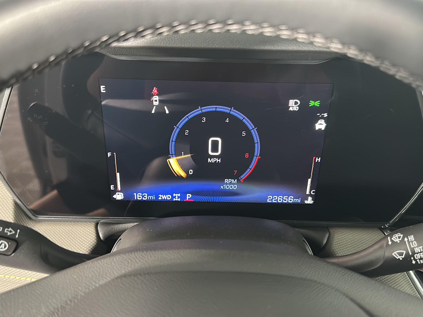 Used 2024 Summit White Chevrolet ACTIV image 28