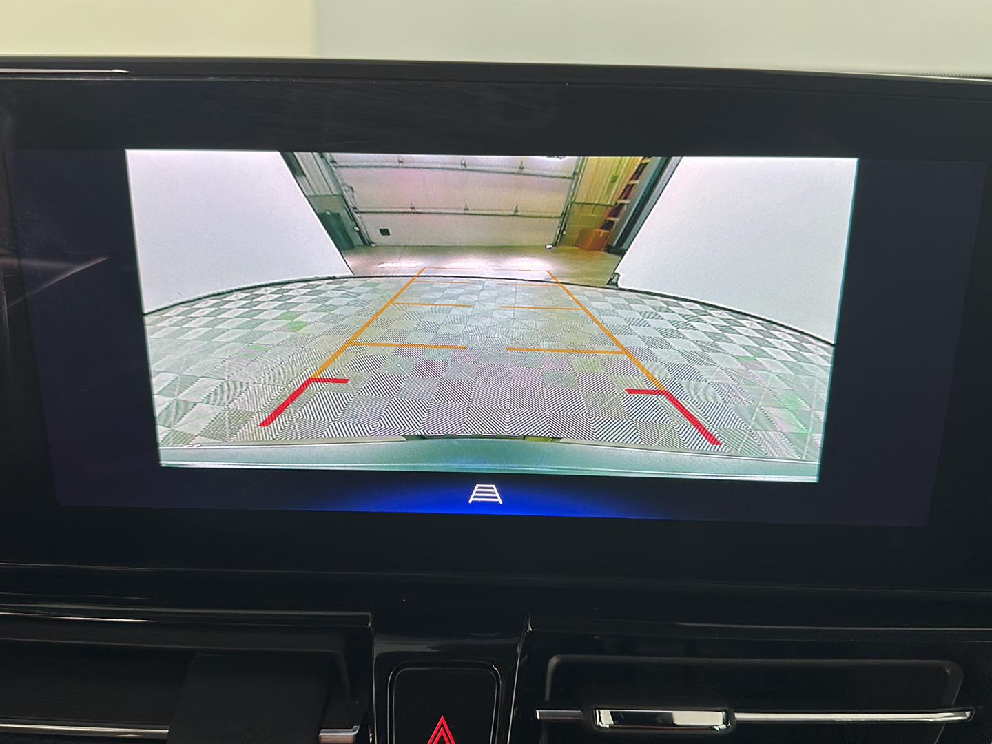 Used 2024 Summit White Chevrolet ACTIV image 33