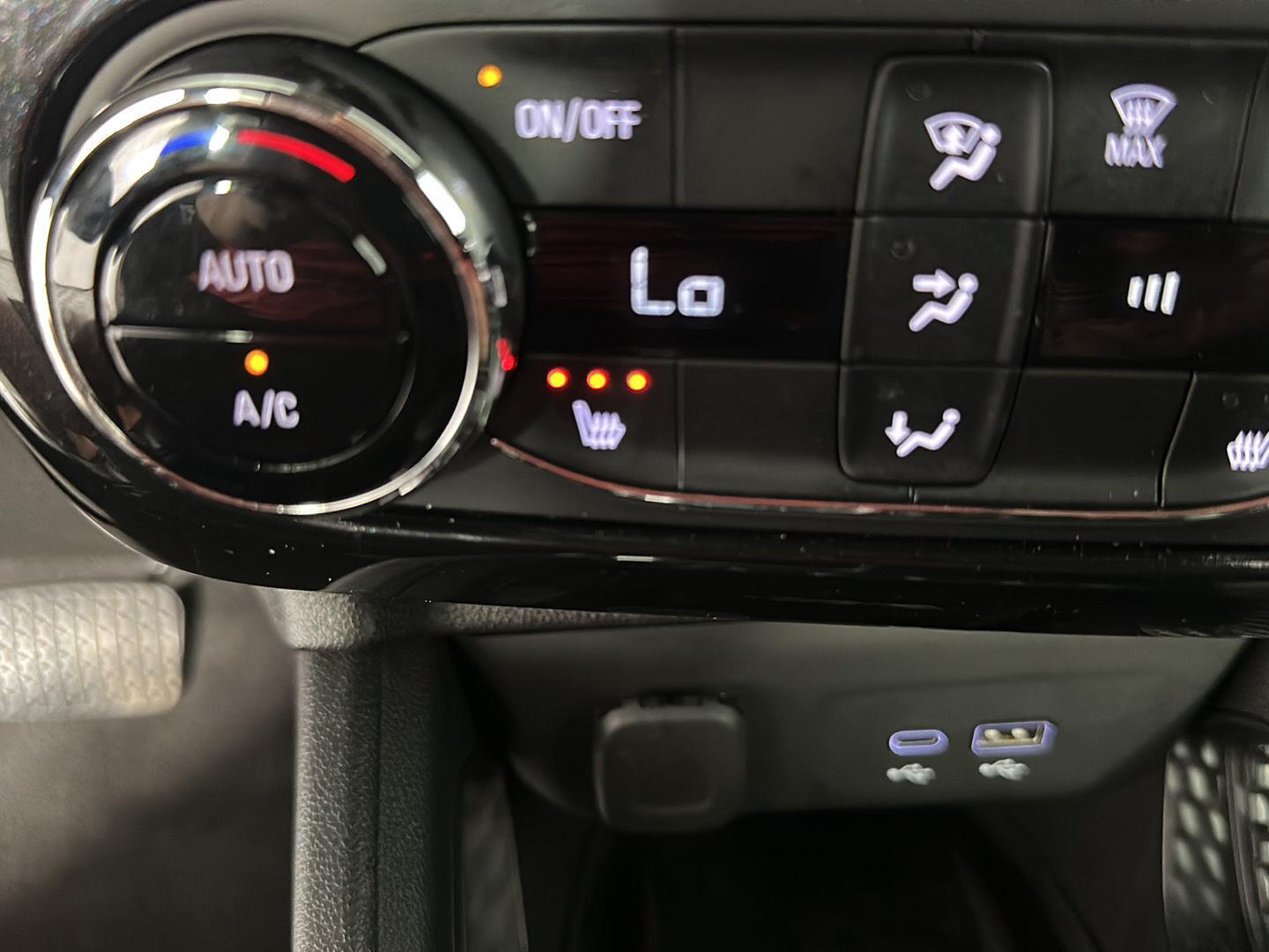 Used 2024 Summit White Chevrolet ACTIV image 38