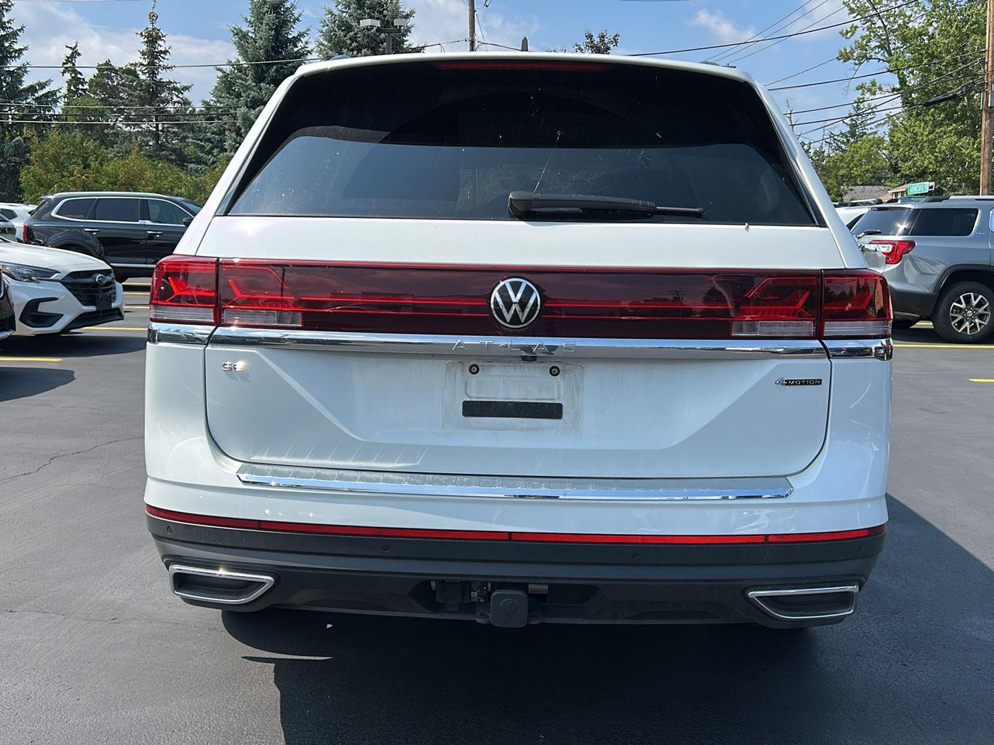 Certified Used 2024 Pure White Volkswagen 2.0T SE w/Technology image 7