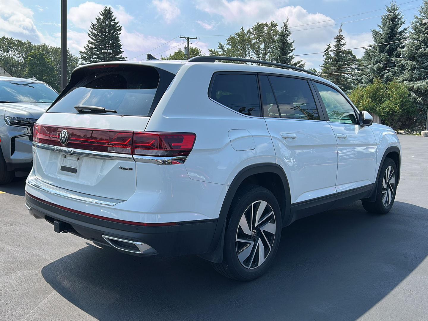 Certified Used 2024 Pure White Volkswagen 2.0T SE w/Technology image 8