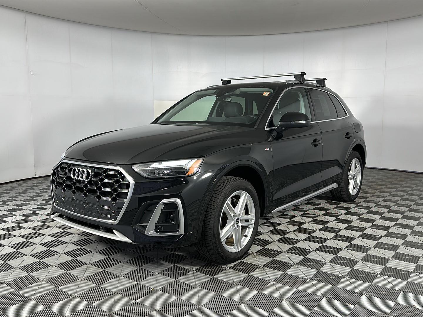 Used 2025 Mythos Black Metallic Audi S line Premium image 3