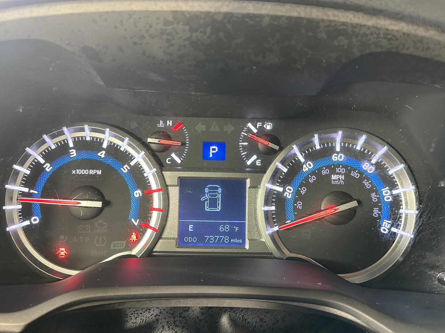 Used 2019 Magnetic Gray Metallic Toyota SR5 Premium image 10