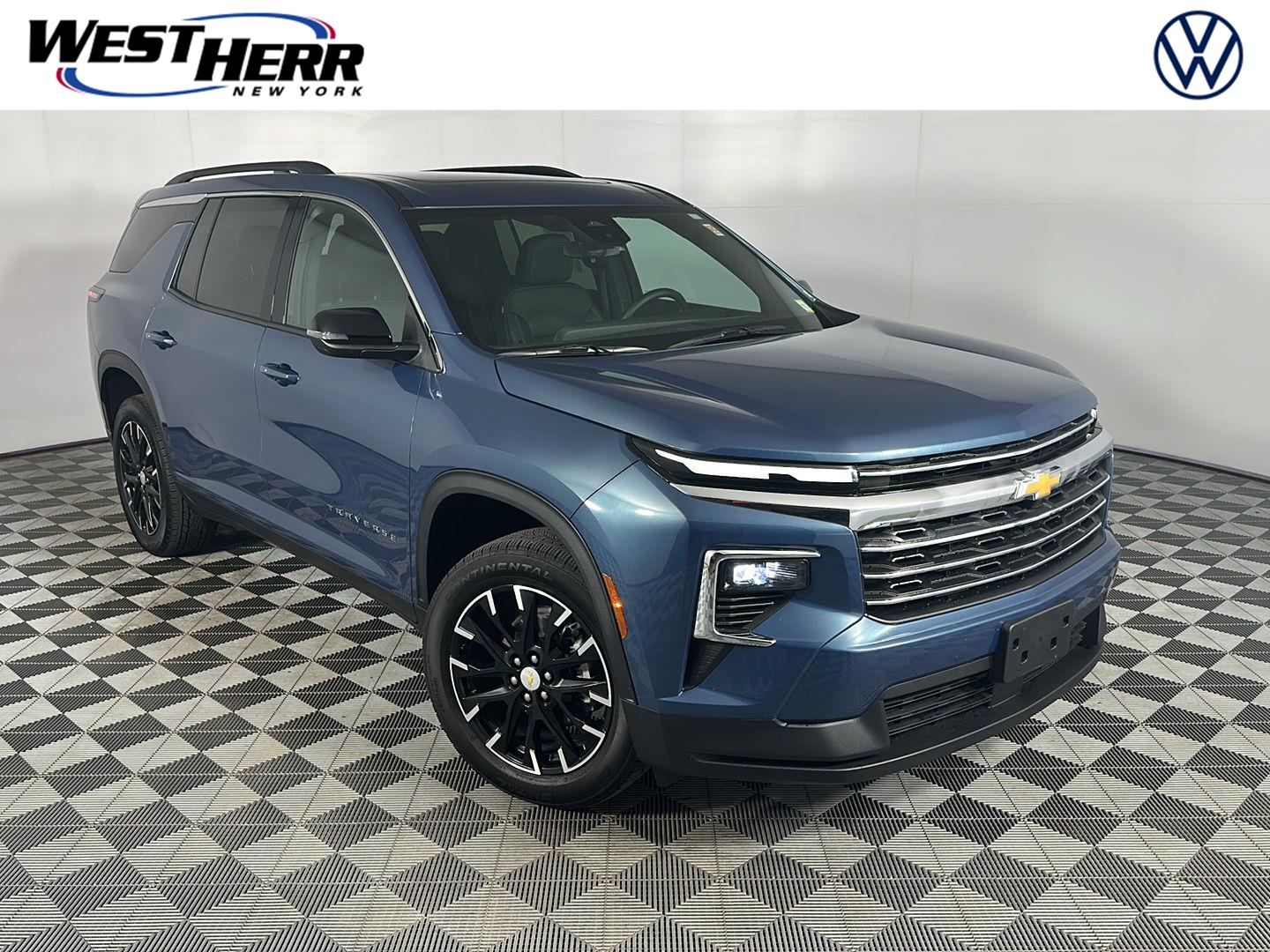  2025 Chevrolet Traverse LT AWD   