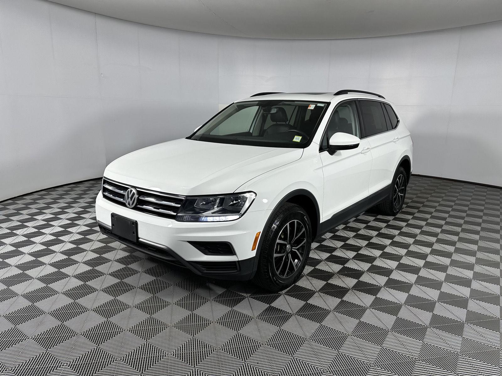 Certified Used 2021 Pure White Volkswagen SE image 8