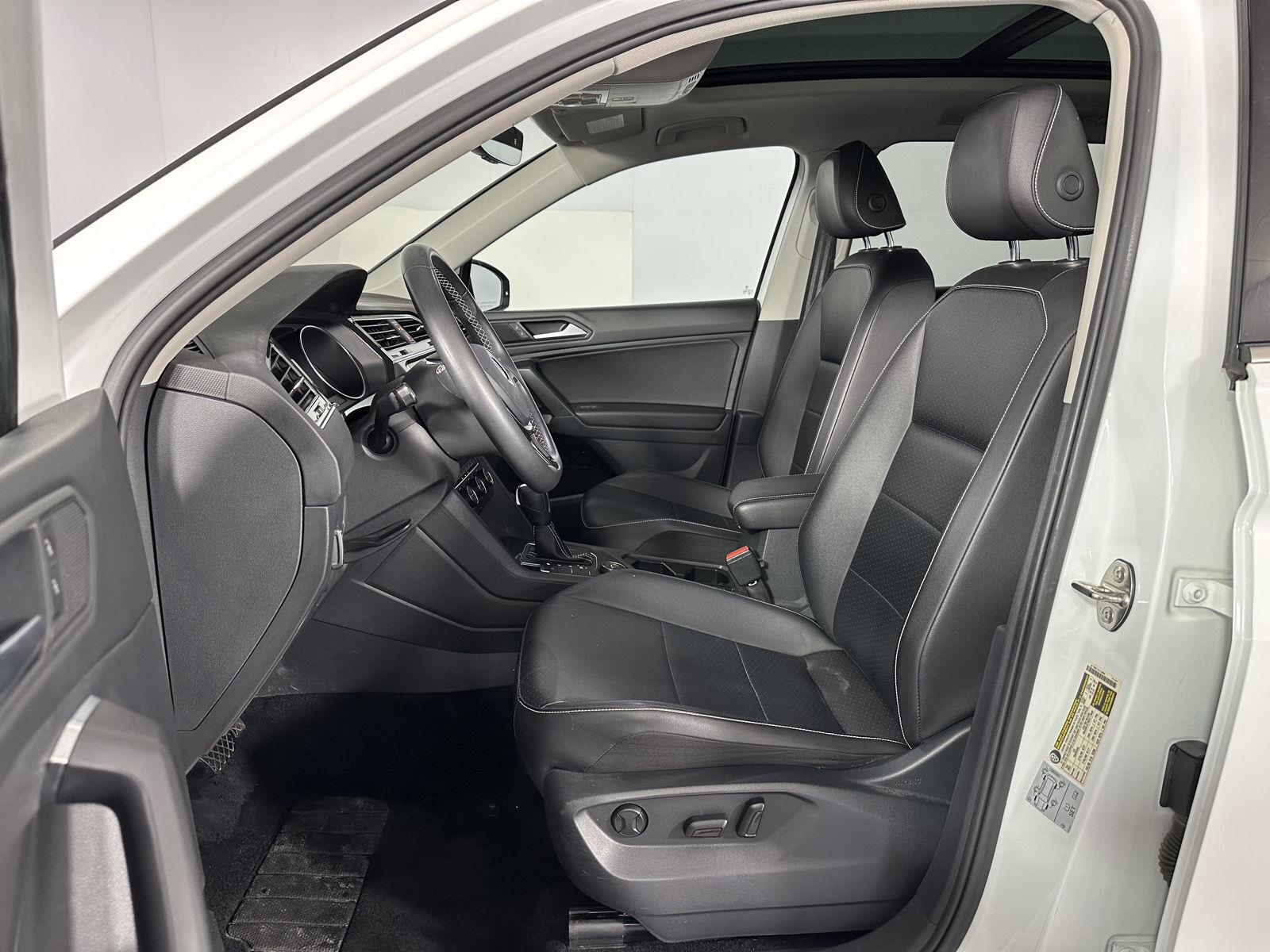 Certified Used 2021 Pure White Volkswagen SE image 9