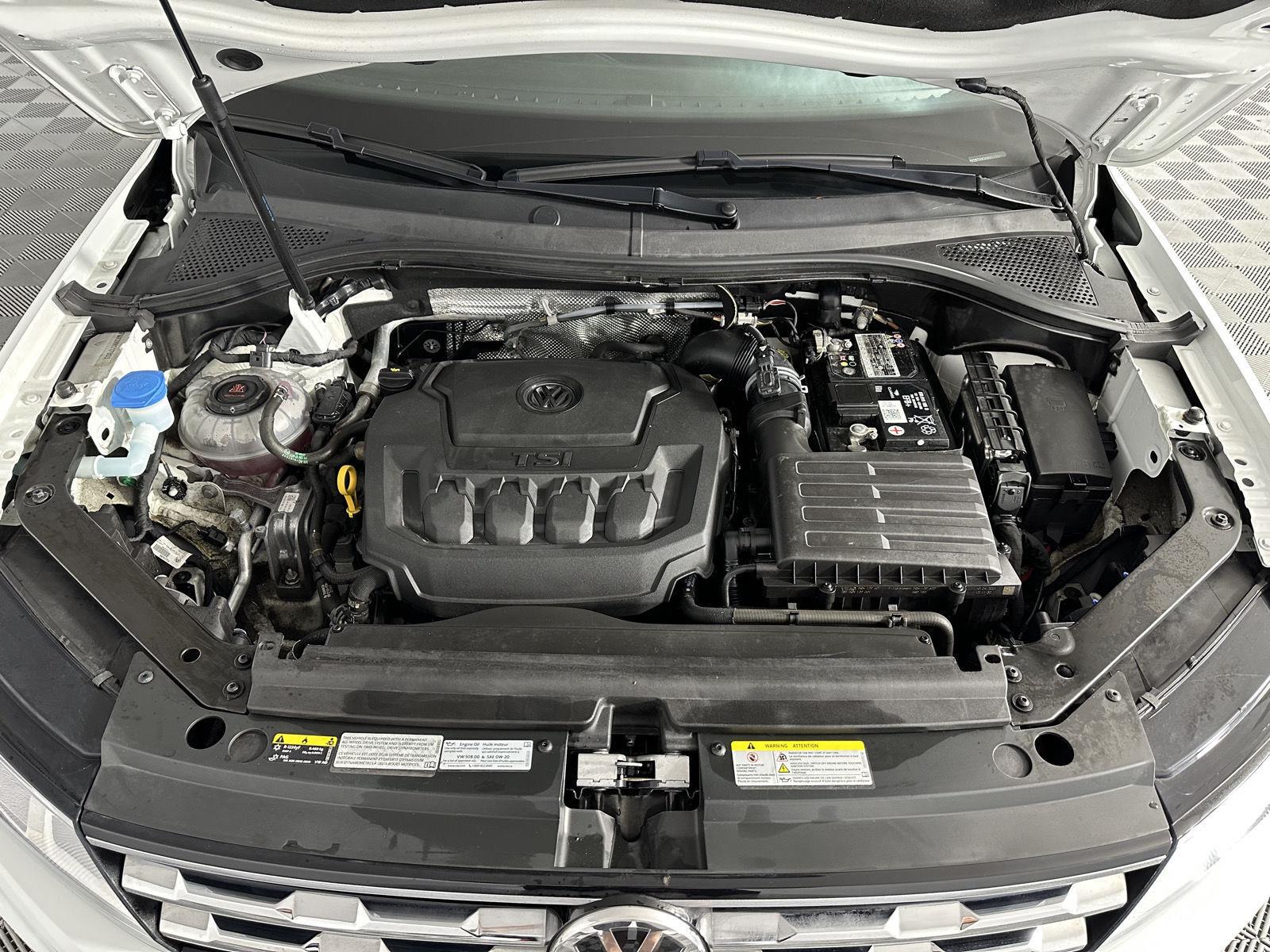 Certified Used 2021 Pure White Volkswagen SE image 25