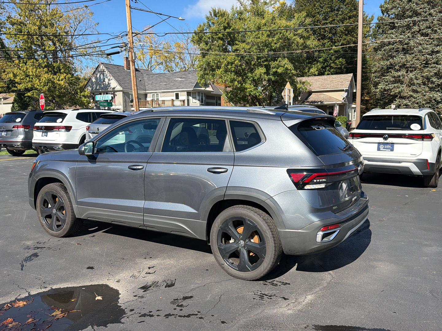 Certified Used 2026 Platinum Gray Metallic Volkswagen SEL image 2