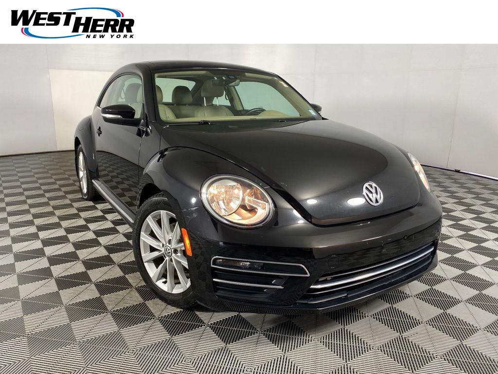 2019 Volkswagen Beetle 2.0T SE Hatchback FWD
