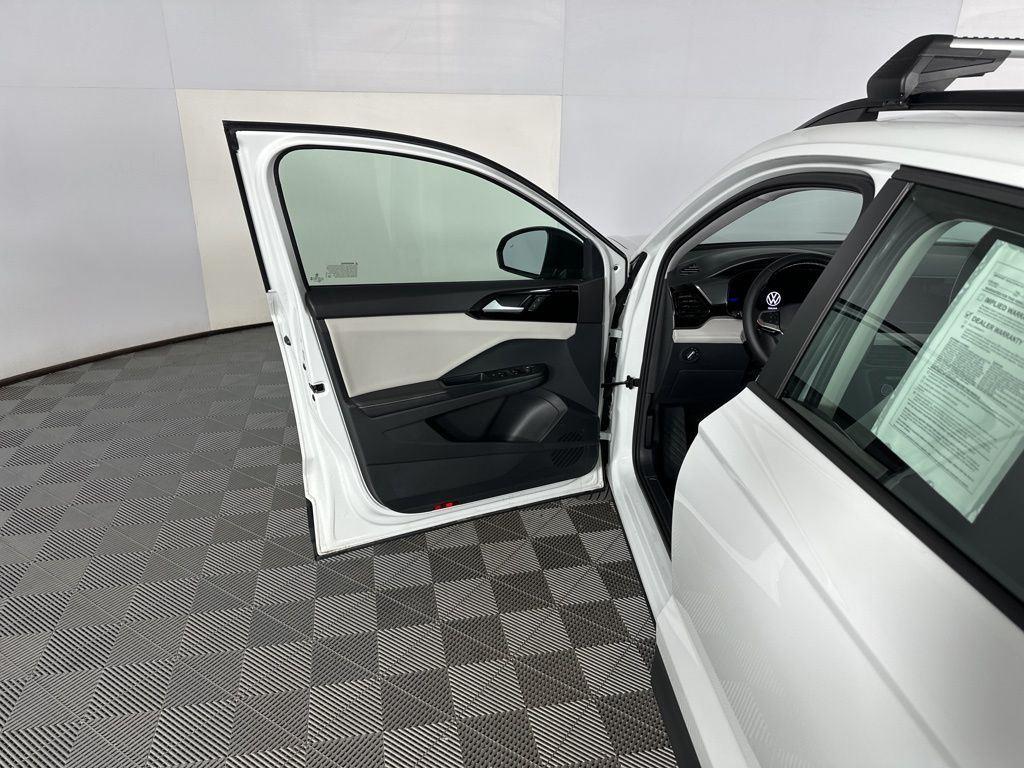 New 2025 Pure White Volkswagen S image 22