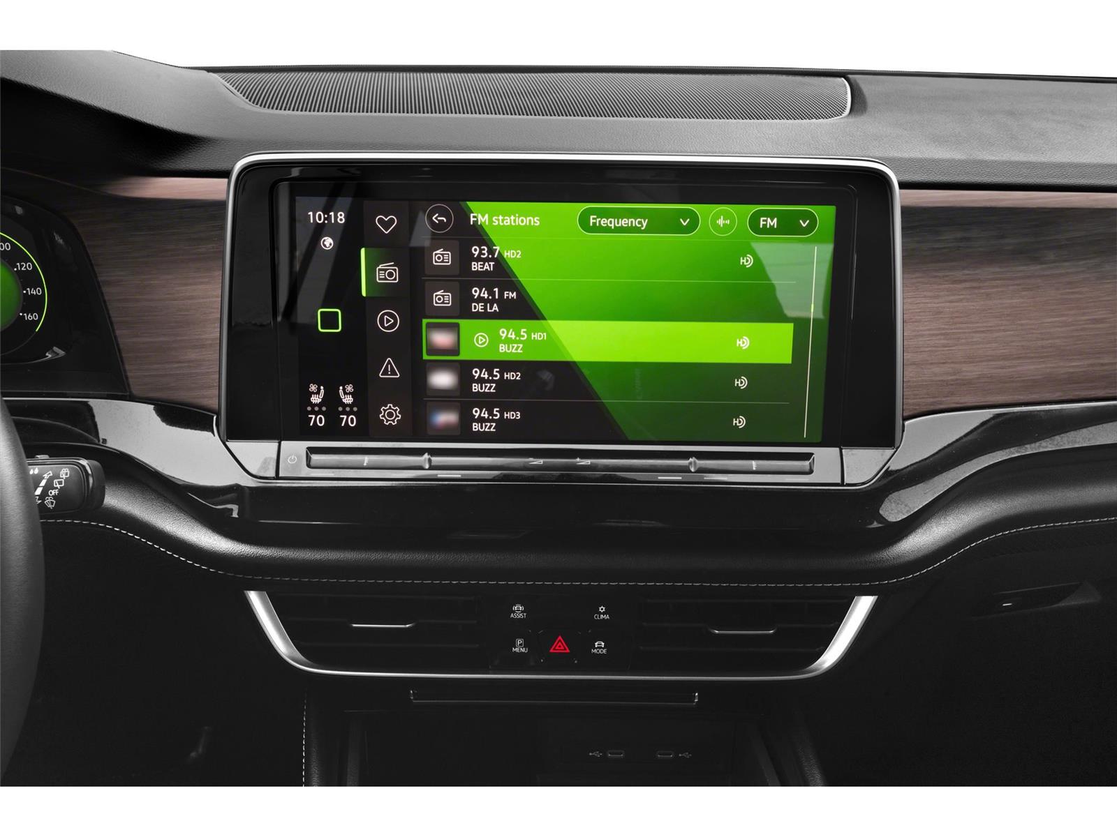 New 2026 deep black pearl Volkswagen 2.0T SEL image 5