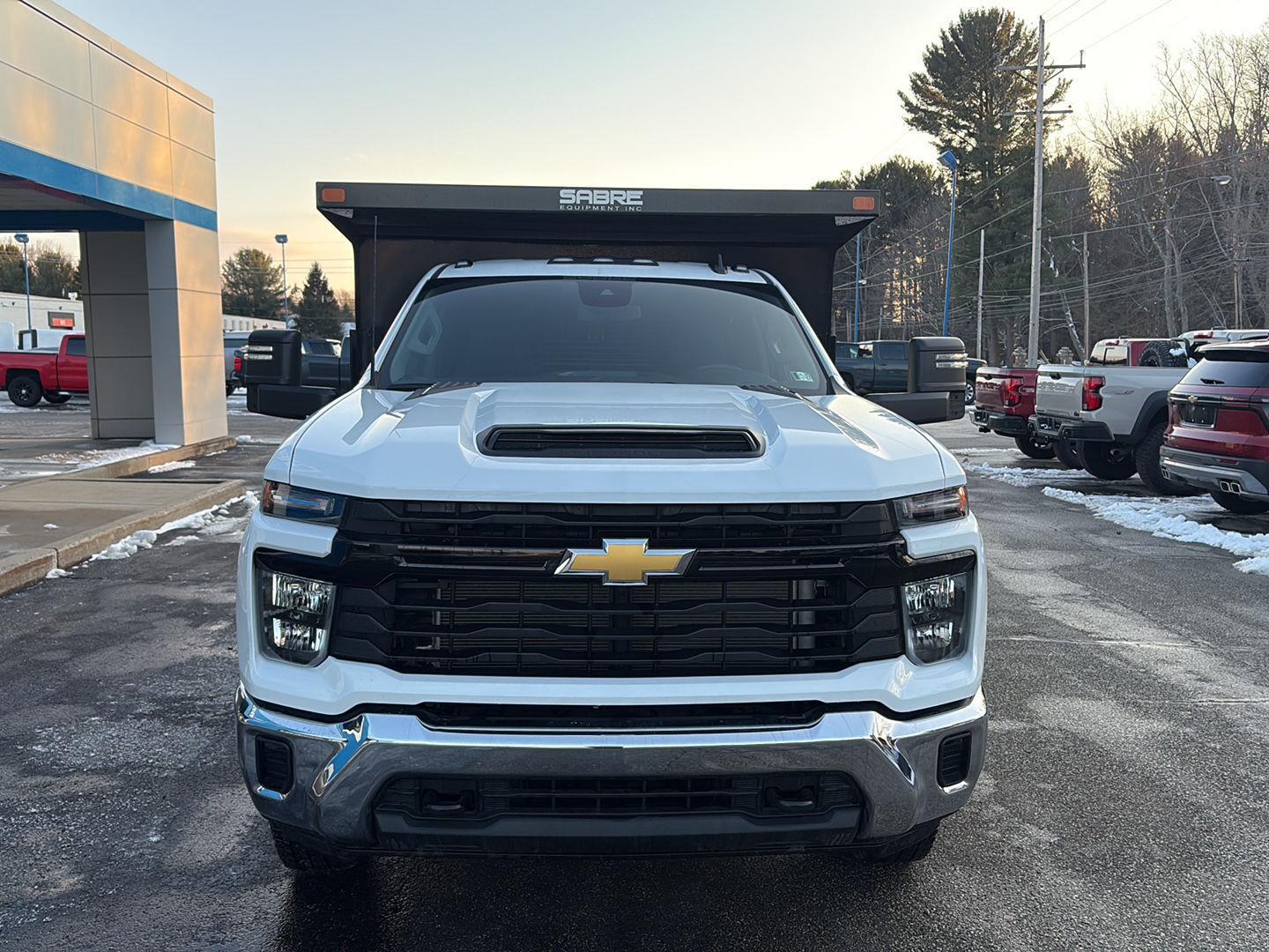 2026 Chevrolet Silverado 3500HD CC Work Truck - 3