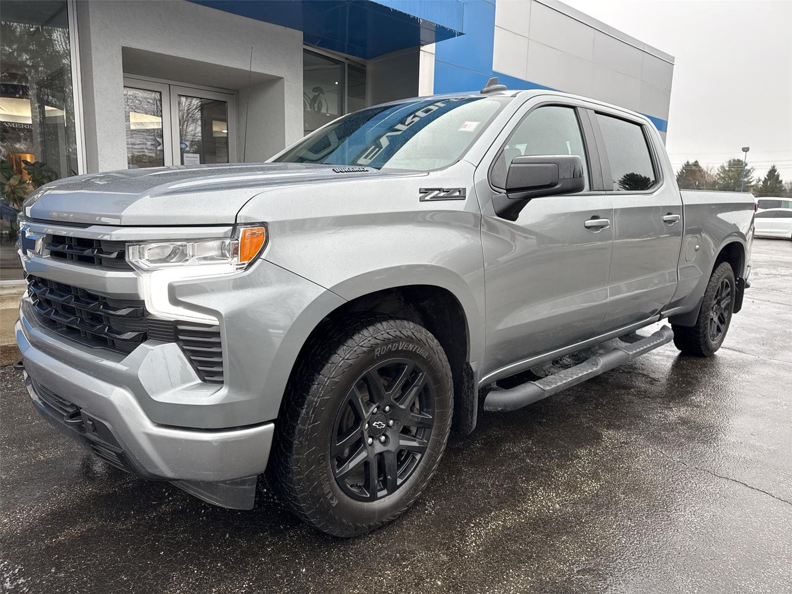 2023 Chevrolet Silverado 1500 RST - 3