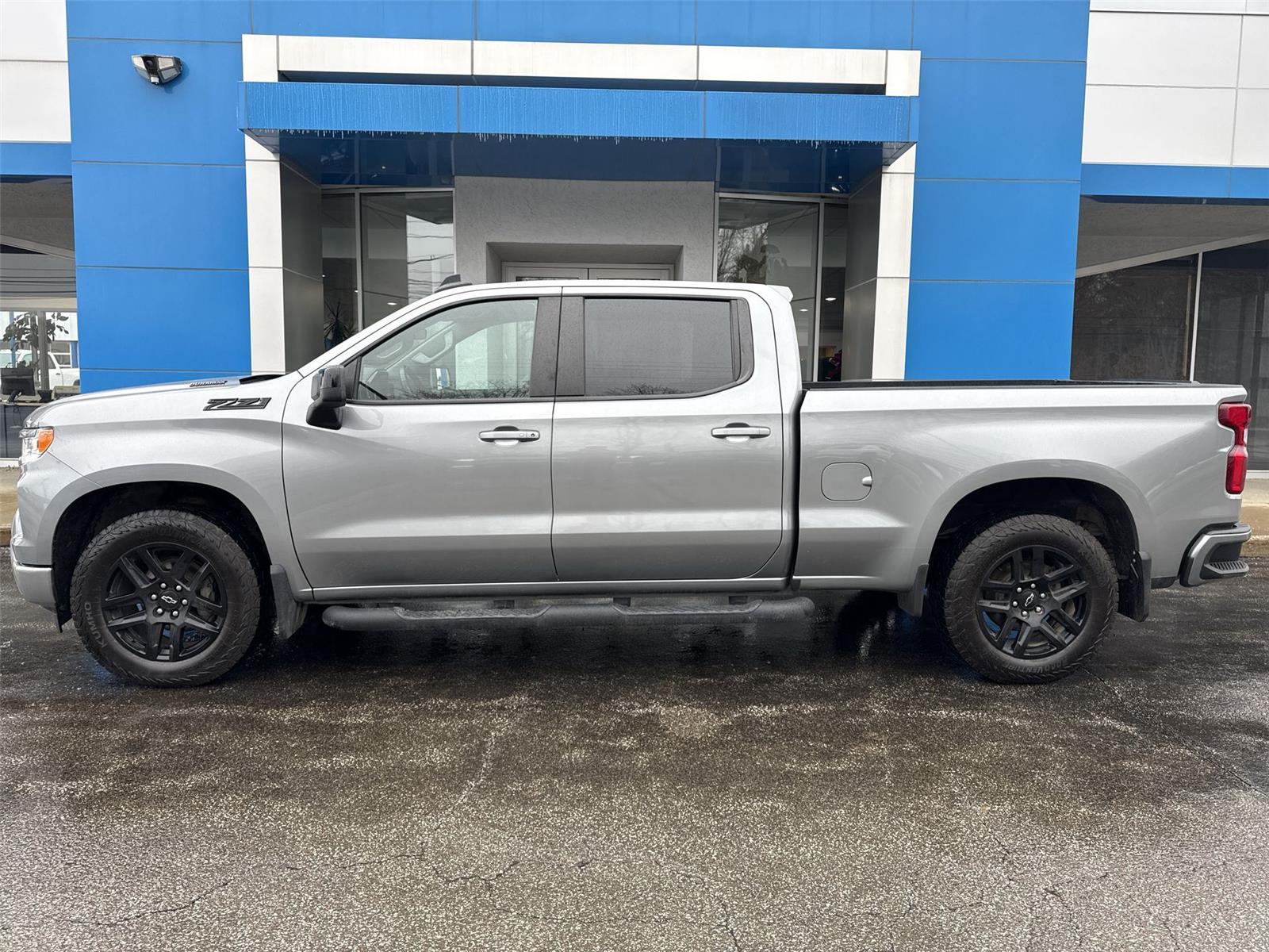 2023 Chevrolet Silverado 1500 RST - 4