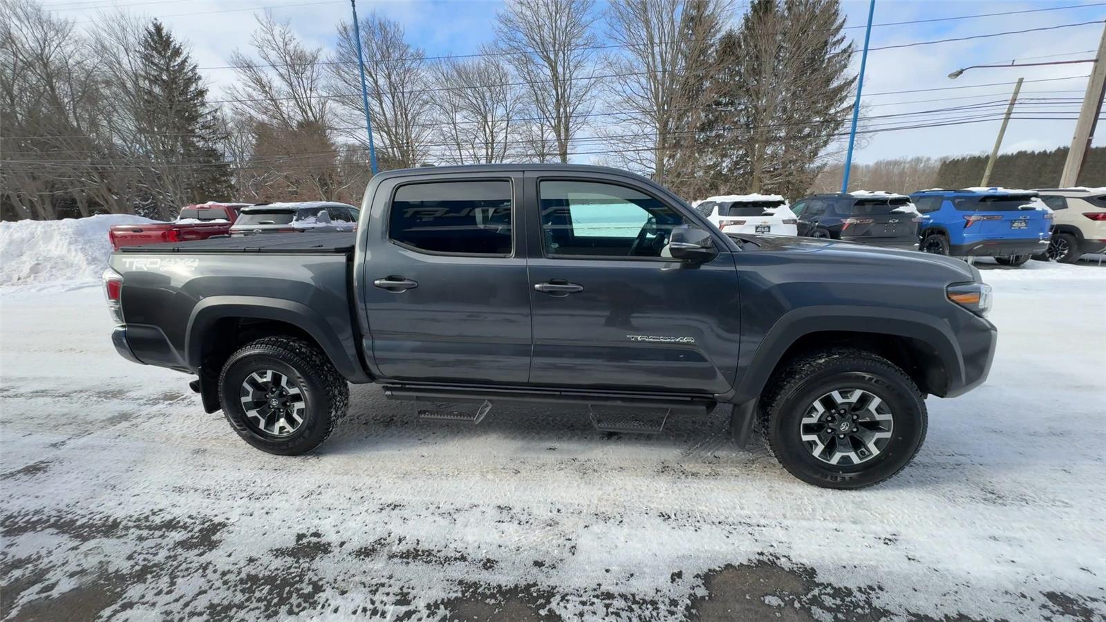 2023 Toyota Tacoma TRD Off Road - 8