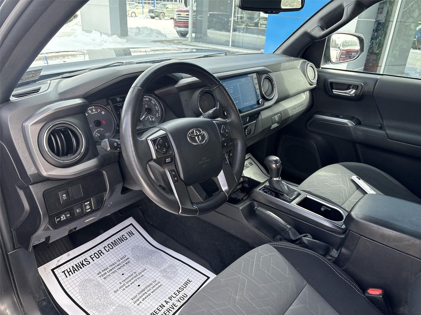 2023 Toyota Tacoma TRD Off Road - 9