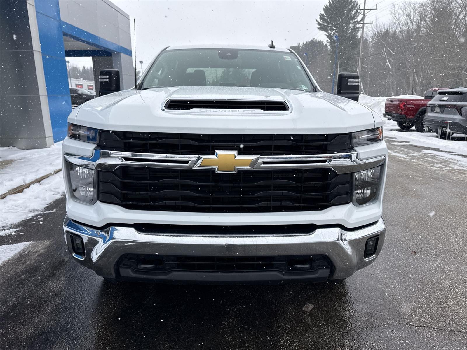 2025 Chevrolet Silverado 3500HD LT - 2