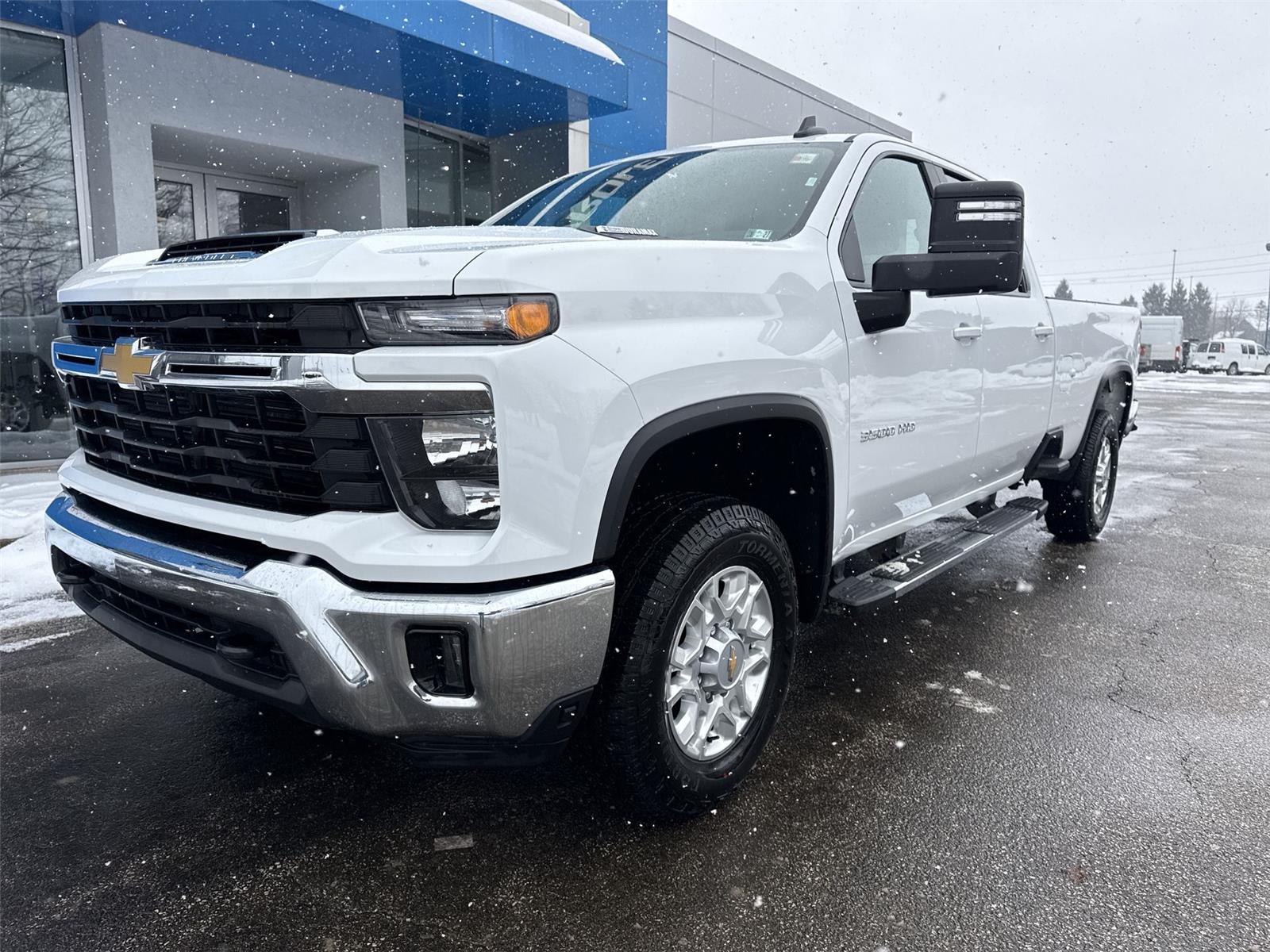 2025 Chevrolet Silverado 3500HD LT - 3