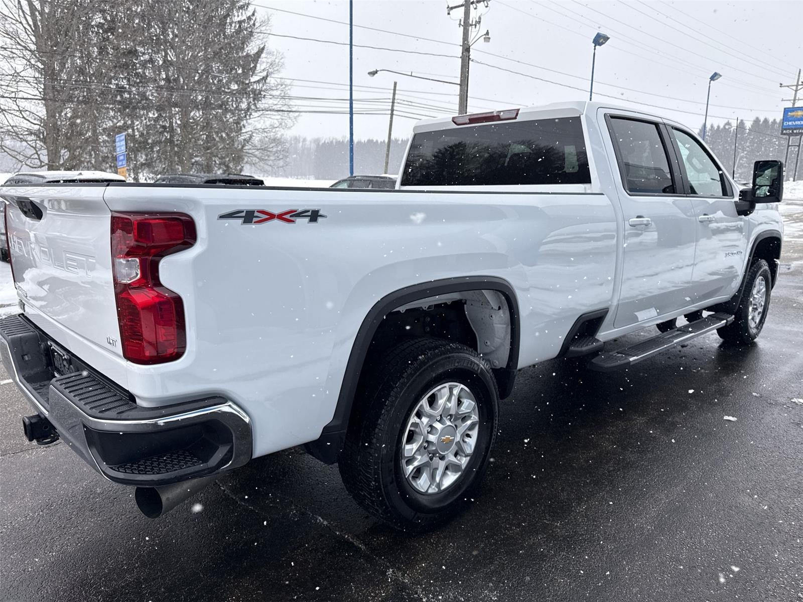 2025 Chevrolet Silverado 3500HD LT - 7
