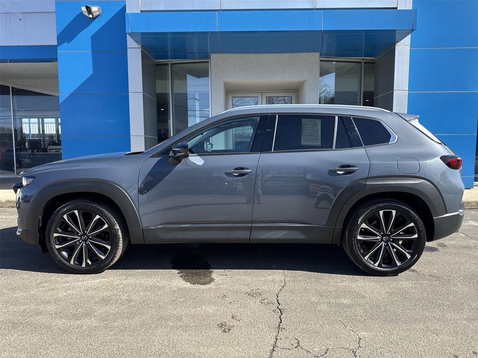 2025 Mazda CX-50 2.5 S Premium Plus Package - 4