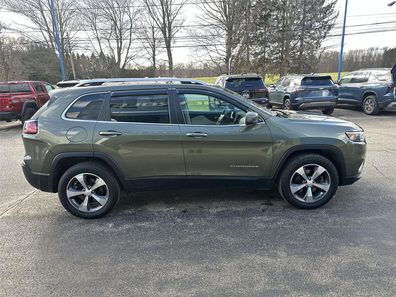 2019 Jeep Cherokee Limited - 8