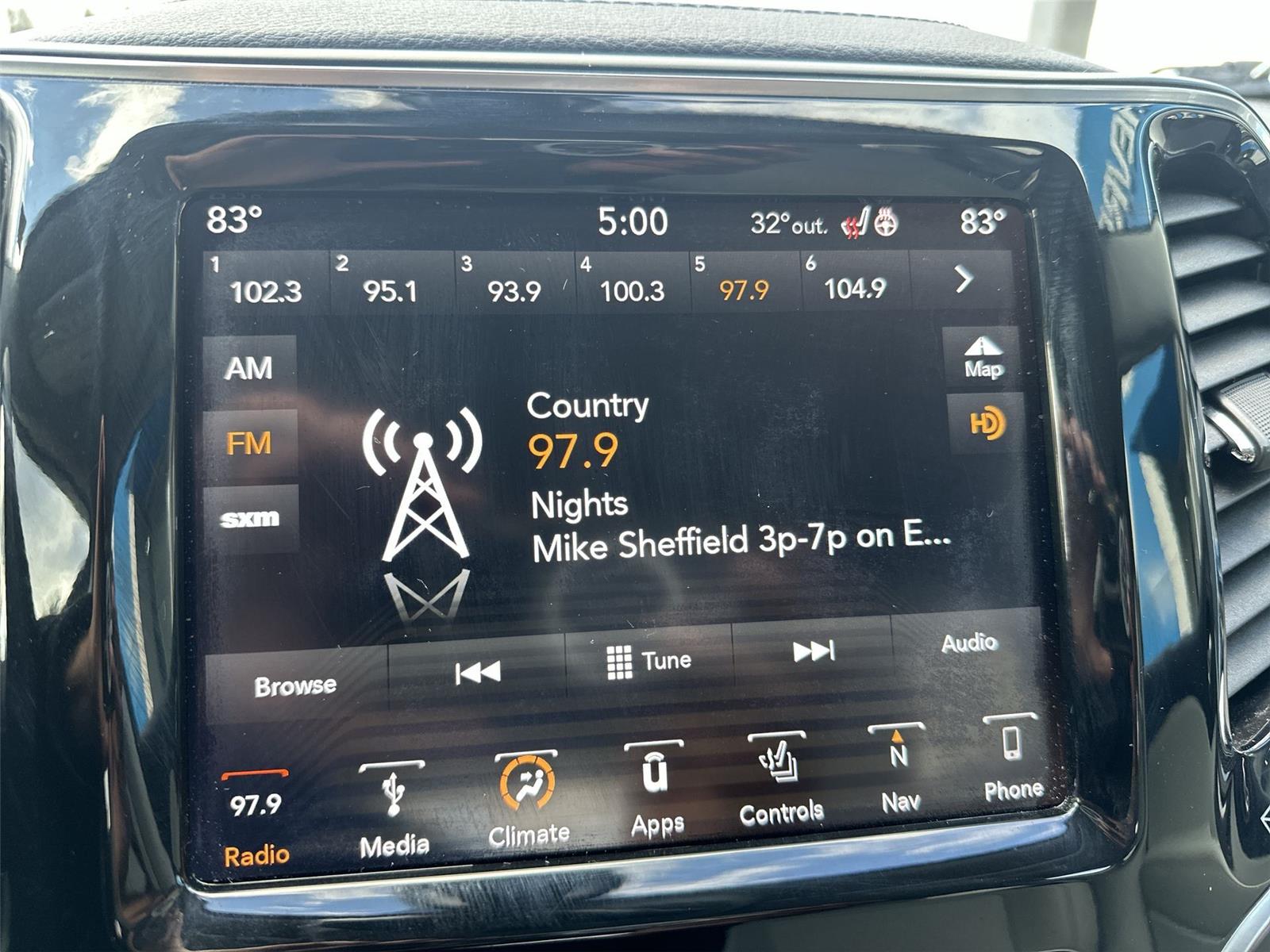 2019 Jeep Cherokee Limited at Lake View Ford